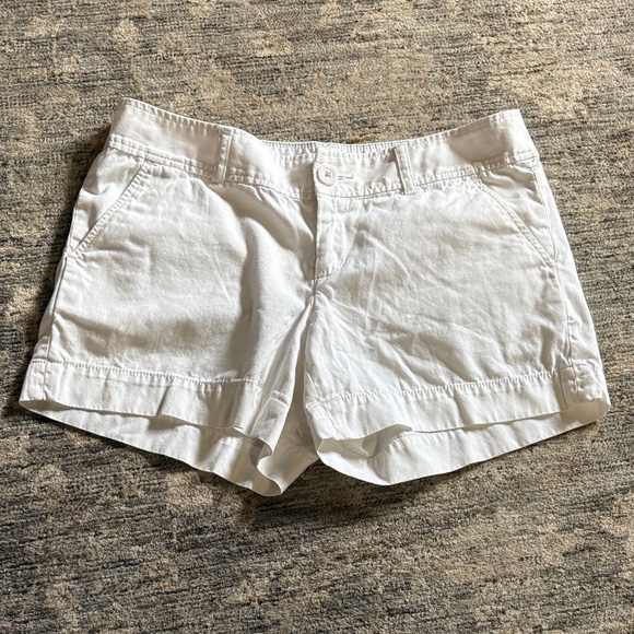 Lilly Pulitzer White Women's Shorts - 100% cotton - size 6 - Picture 1 of 5